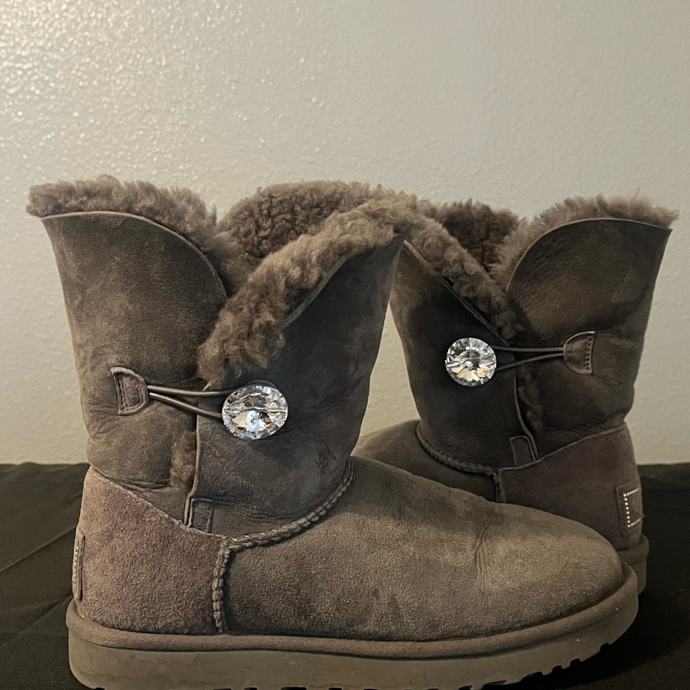 Gray Shearling-Lined UGGS with Crystal Accent